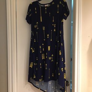 Lularoe arrows dress carly style